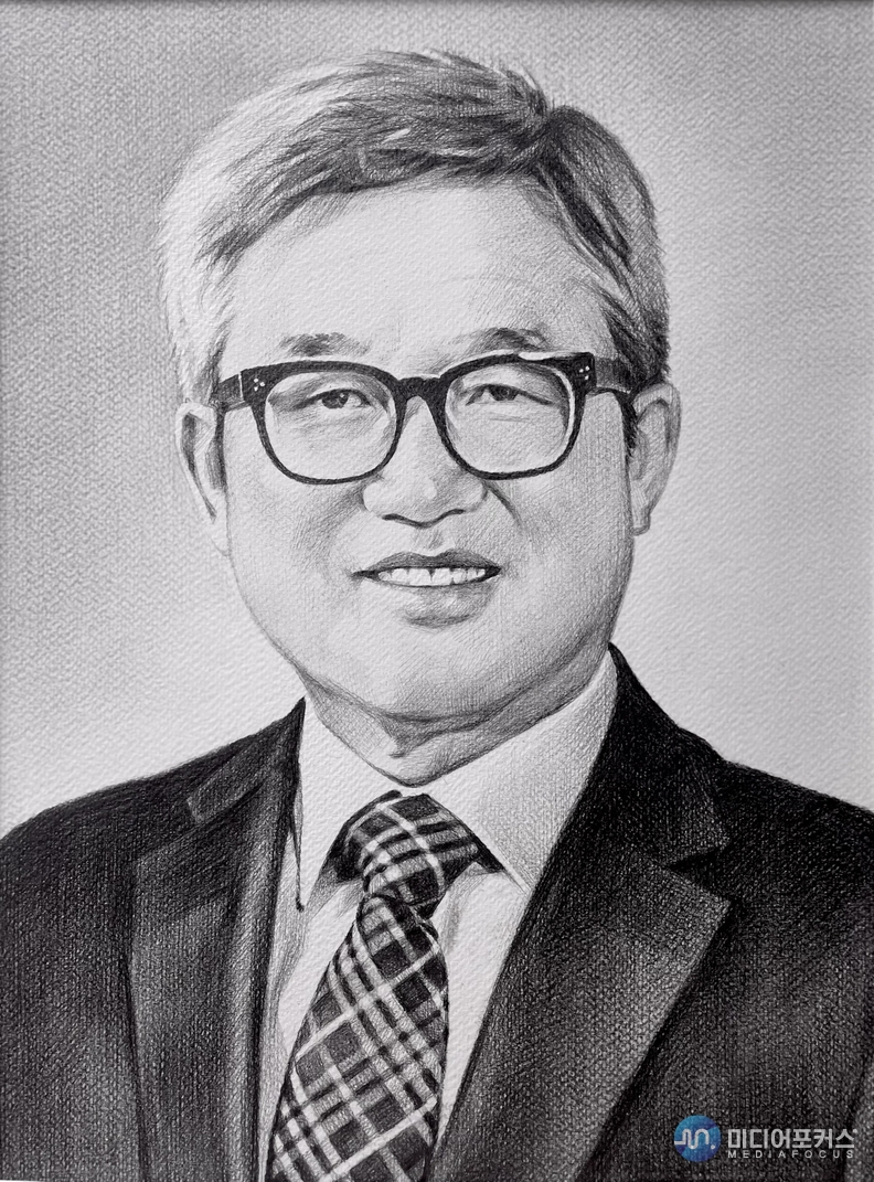 논설주간