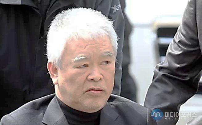 칠성파 두목 이강환 생전 모습(사진=이미지 캡쳐) 칠성파 두목 이강환 생전 모습(사진=이미지 캡쳐)
