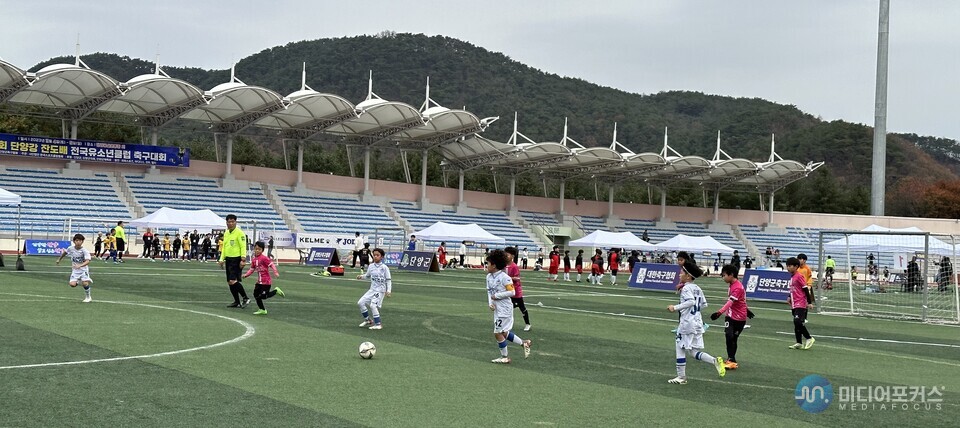 전국유소년클럽축구대회 모습(단양군) 전국유소년클럽축구대회 모습(단양군)